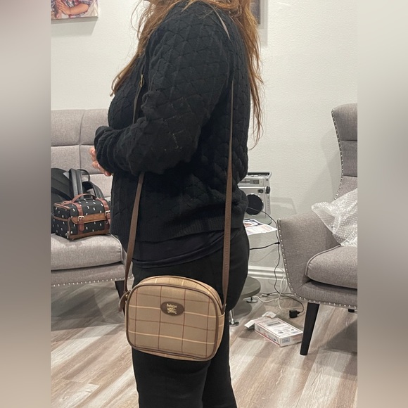 Burberry vintage crossbody bag - Picture 7 of 7